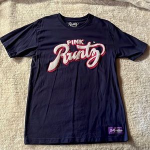 Size medium runtz shirt girls a little big worn a handful of times